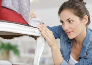 DIY: Der perfekte Möbelstoff für das nächste Polster-Projekt