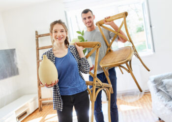 Die erste eigene Wohnung: So kann sie preiswert und geschmackvoll eingerichtet werden